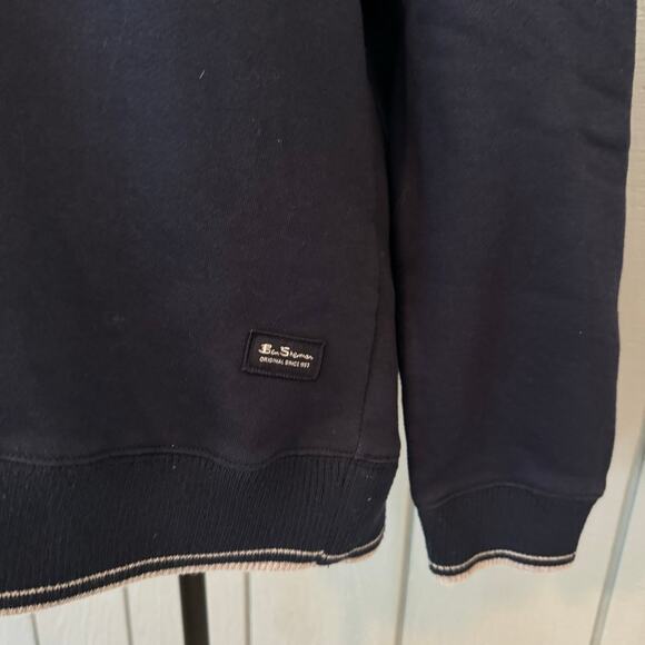Ben Sherman Navy Blue Quilted Crew Neck Sweatshirt ~ M - Picture 3 of 10